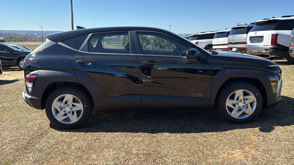 2026 Hyundai KONA SE FWD