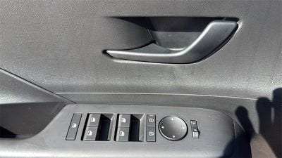 2026 Hyundai KONA SE FWD