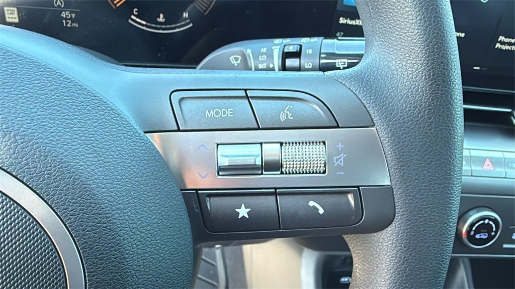 2026 Hyundai KONA SE FWD