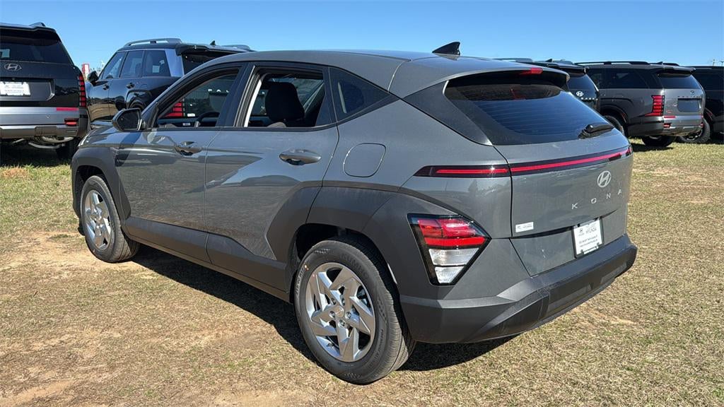 2026 Hyundai KONA SE FWD