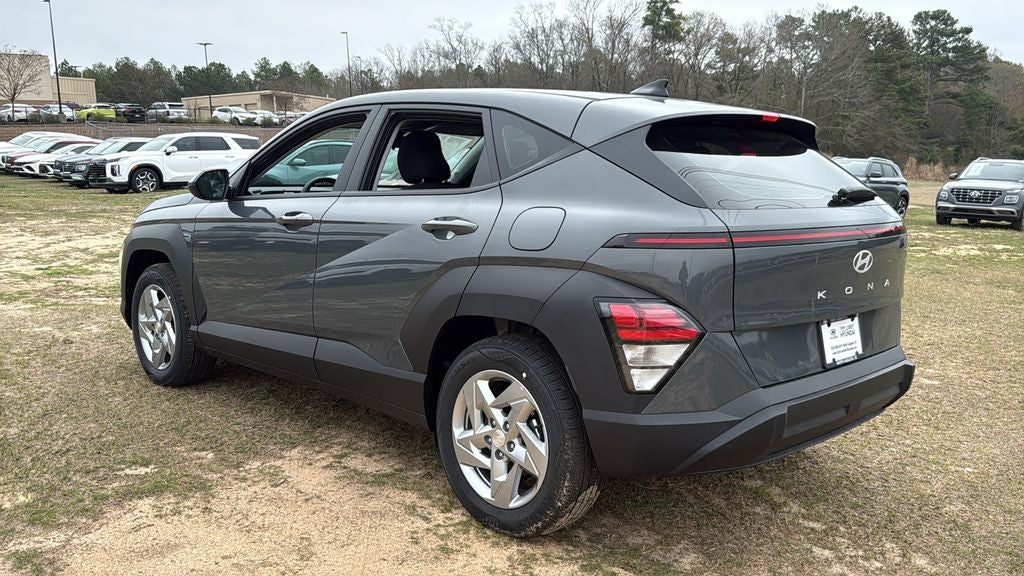 2026 Hyundai KONA SE