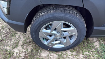 2027 Hyundai KONA SE FWD