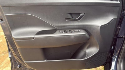 2027 Hyundai KONA SE FWD