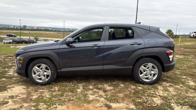2027 Hyundai KONA SE FWD
