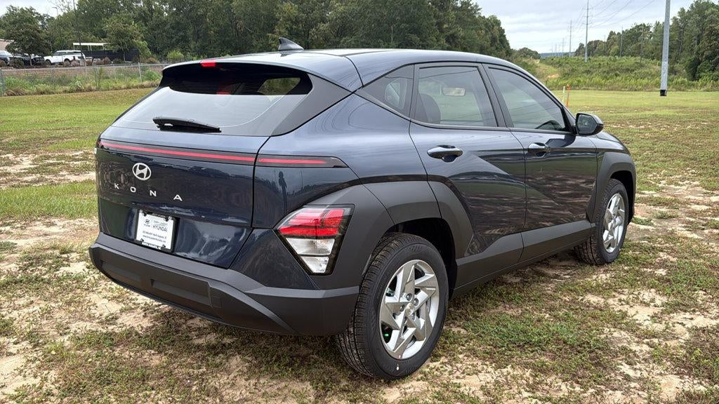 2027 Hyundai KONA SE FWD