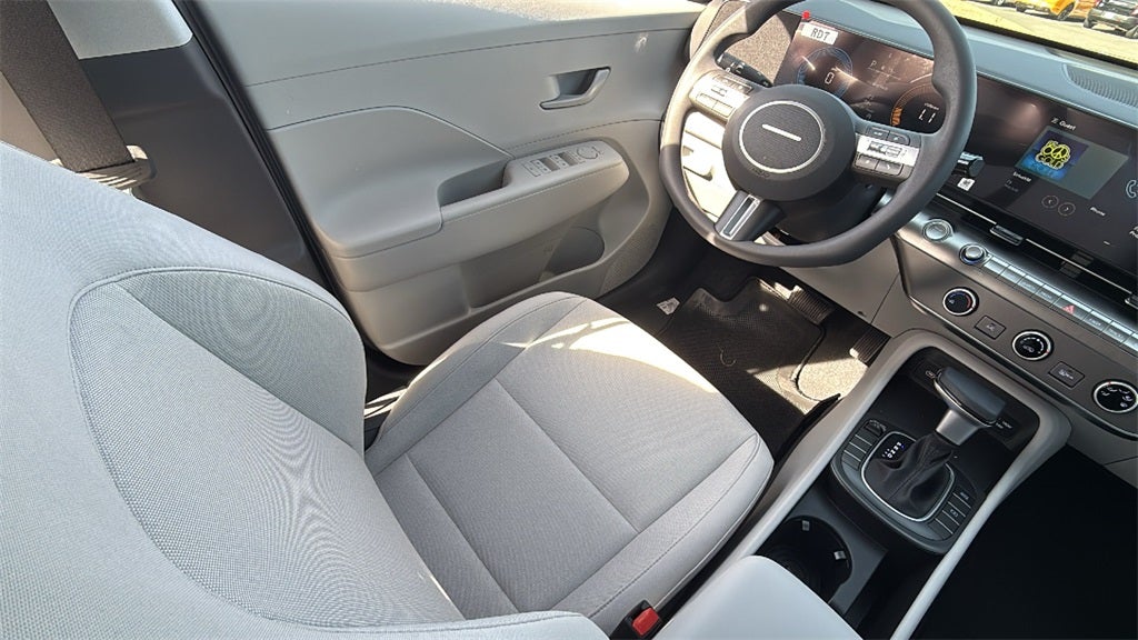 2026 Hyundai KONA SE FWD