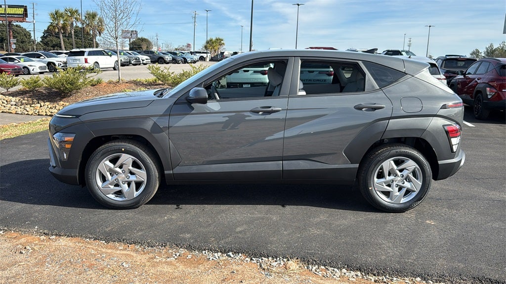 2026 Hyundai KONA SE FWD