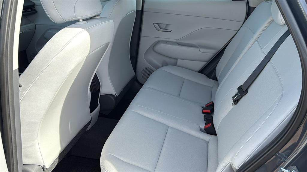 2026 Hyundai KONA SE FWD