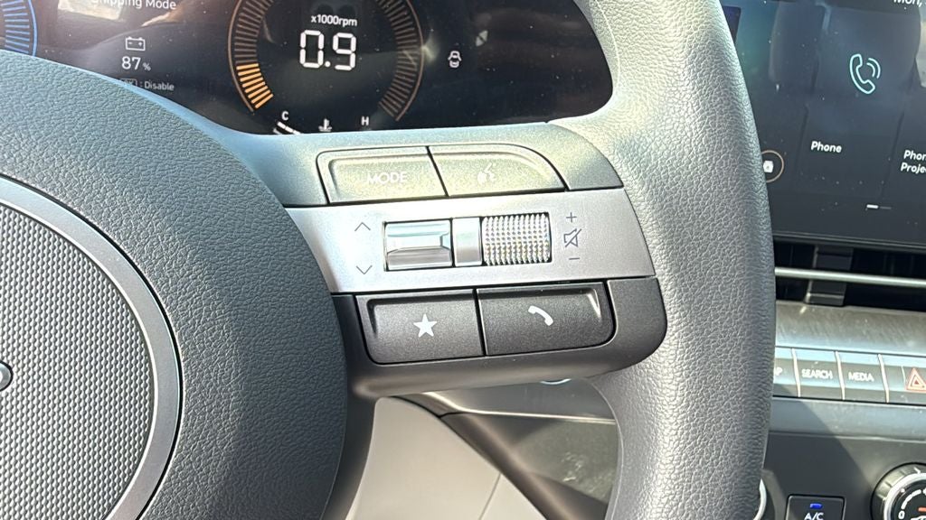 2027 Hyundai KONA SE FWD