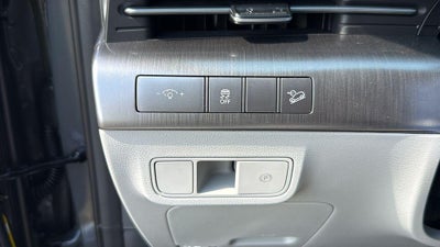 2027 Hyundai KONA SE FWD