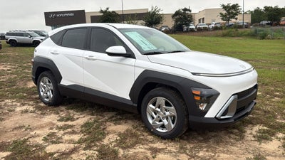 2027 Hyundai KONA SE FWD