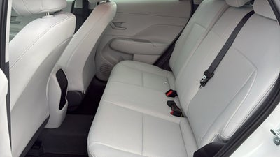 2027 Hyundai KONA SE FWD