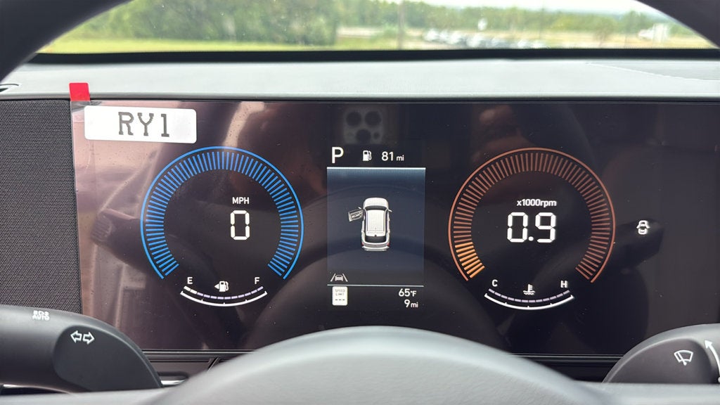 2027 Hyundai KONA SE FWD