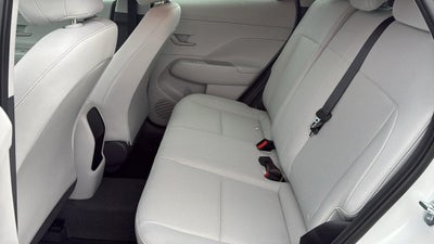 2027 Hyundai KONA SE FWD