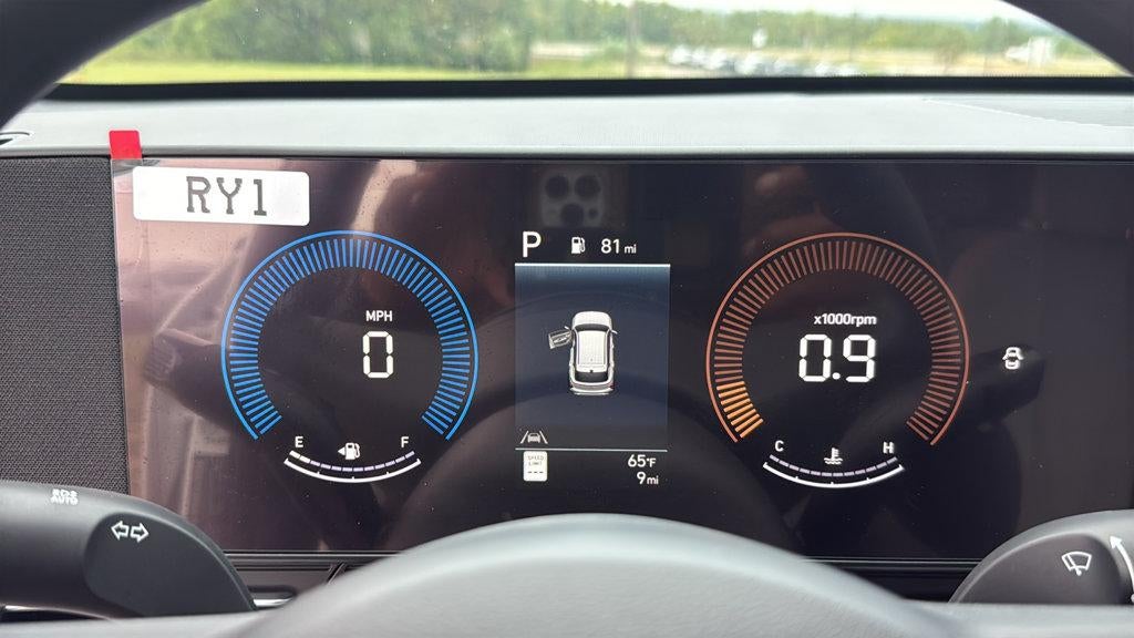 2027 Hyundai KONA SE FWD