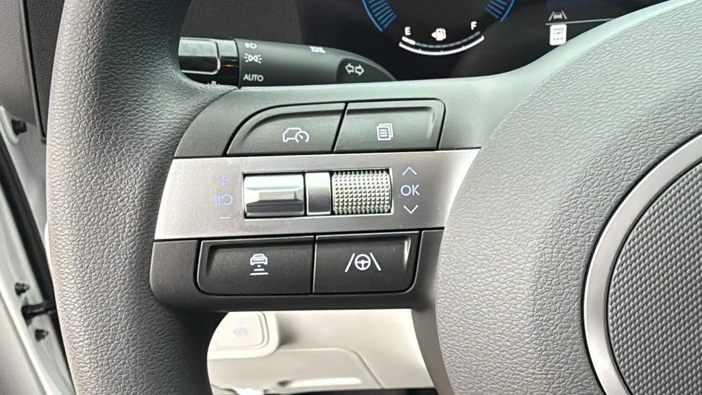 2027 Hyundai KONA SE FWD