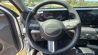 2027 Hyundai KONA SE FWD
