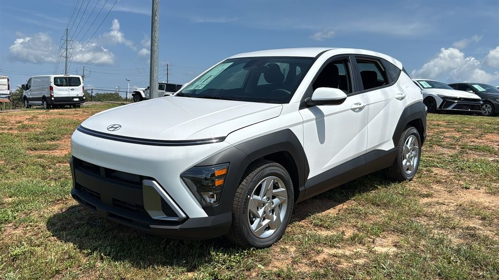 2027 Hyundai KONA SE FWD