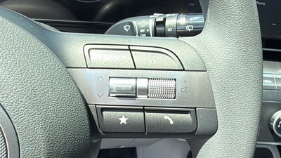 2027 Hyundai KONA SE FWD
