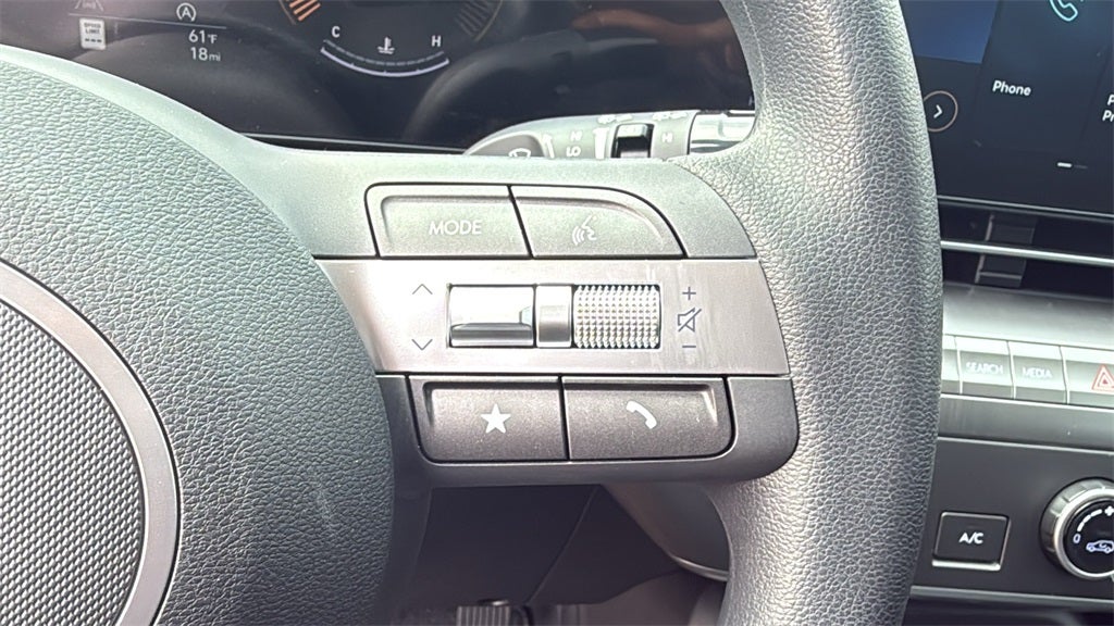 2026 Hyundai KONA SE FWD