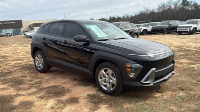 2026 Hyundai KONA SE FWD