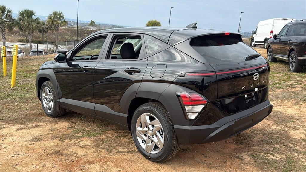 2026 Hyundai KONA SE FWD