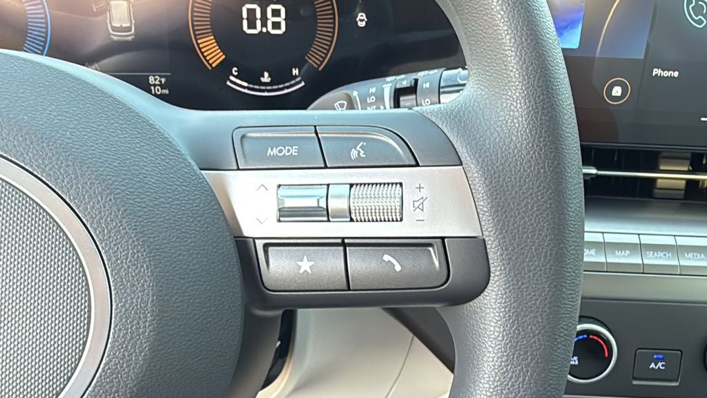 2027 Hyundai KONA SE FWD