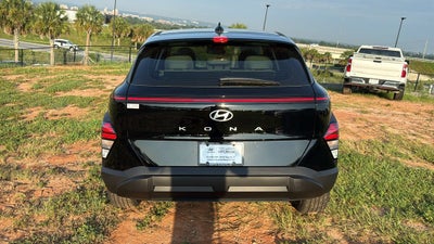 2027 Hyundai KONA SE FWD