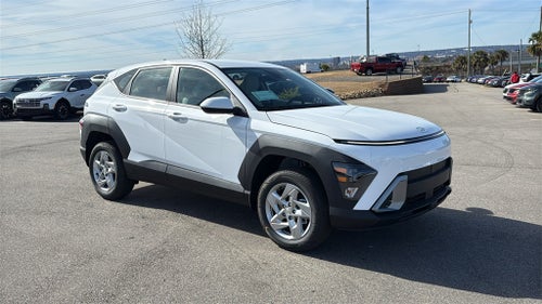 2026 Hyundai KONA SE AWD