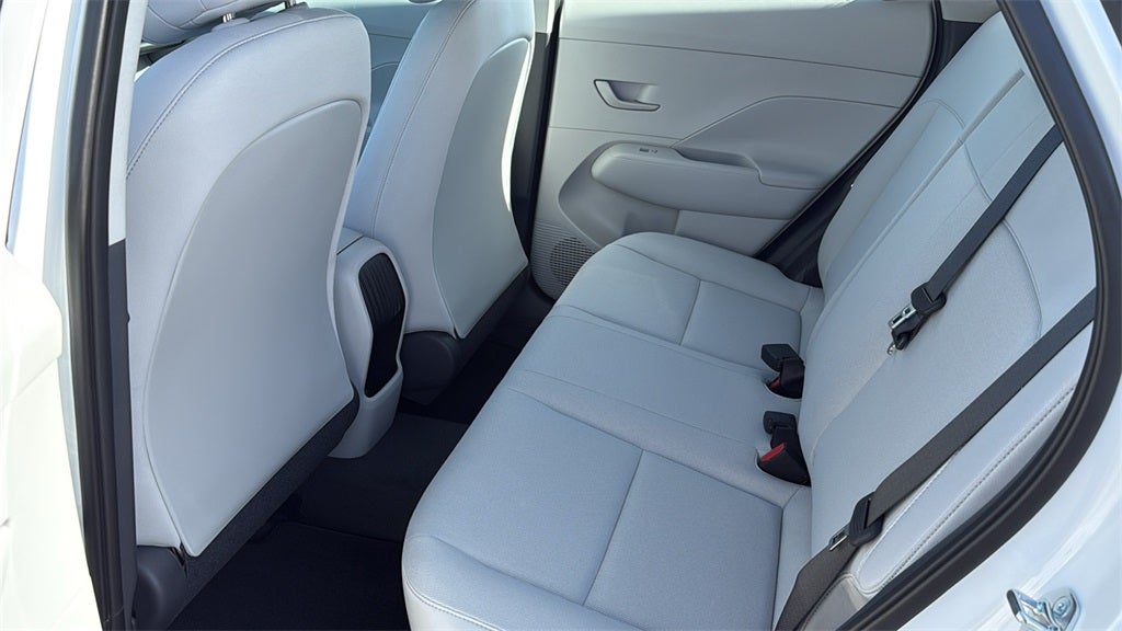 2026 Hyundai KONA SE AWD