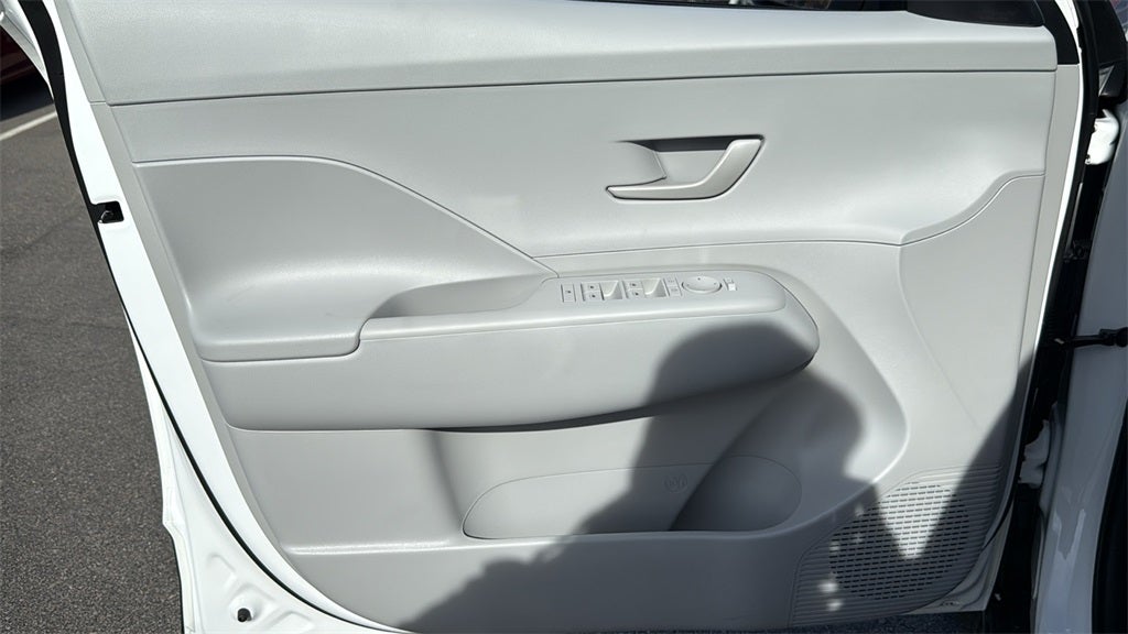 2026 Hyundai KONA SE AWD