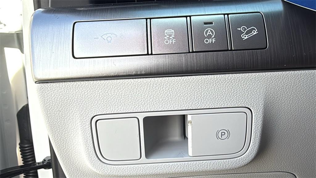 2026 Hyundai KONA SE AWD