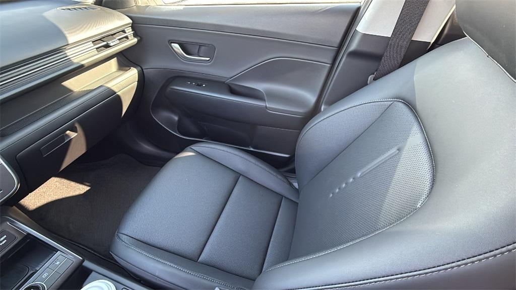 2026 Hyundai KONA SEL Premium FWD