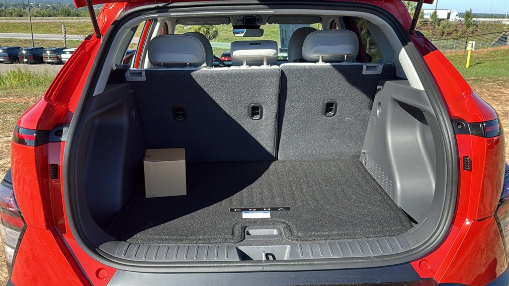 2027 Hyundai KONA SEL Premium FWD