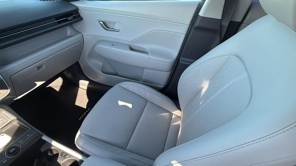 2027 Hyundai KONA SEL Premium FWD