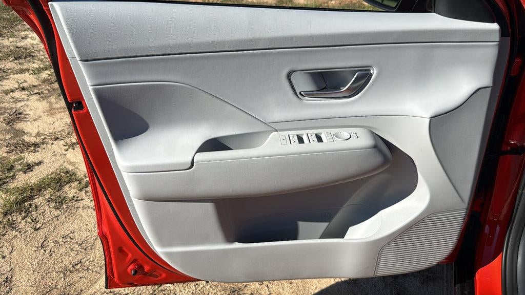 2027 Hyundai KONA SEL Premium FWD