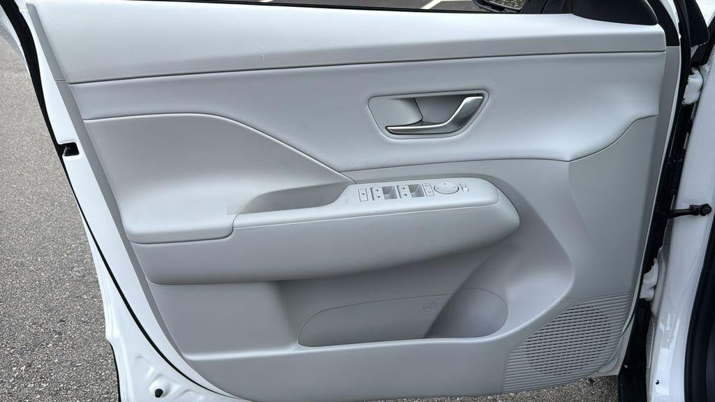 2026 Hyundai KONA SEL Premium FWD