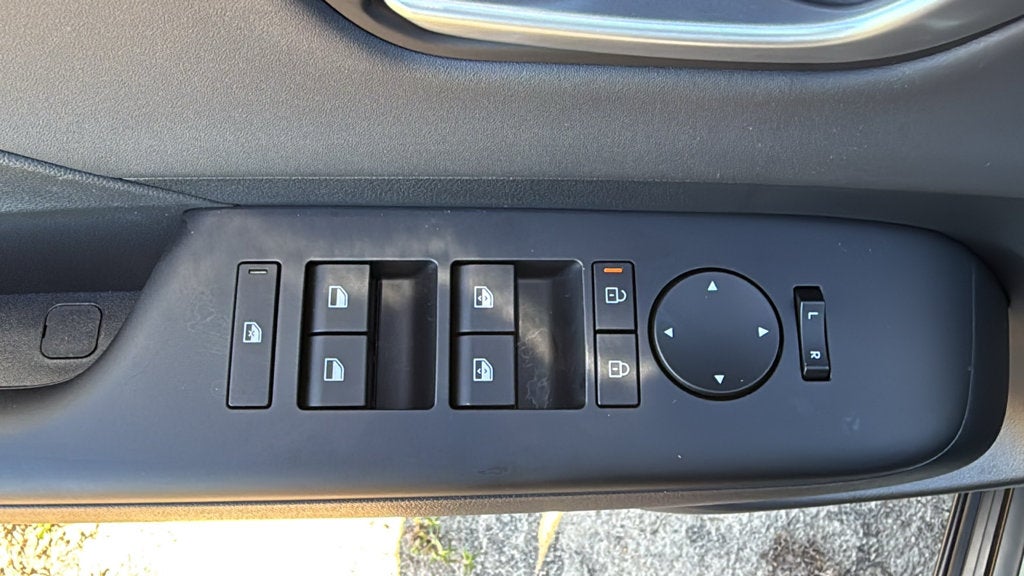 2027 Hyundai KONA Limited FWD