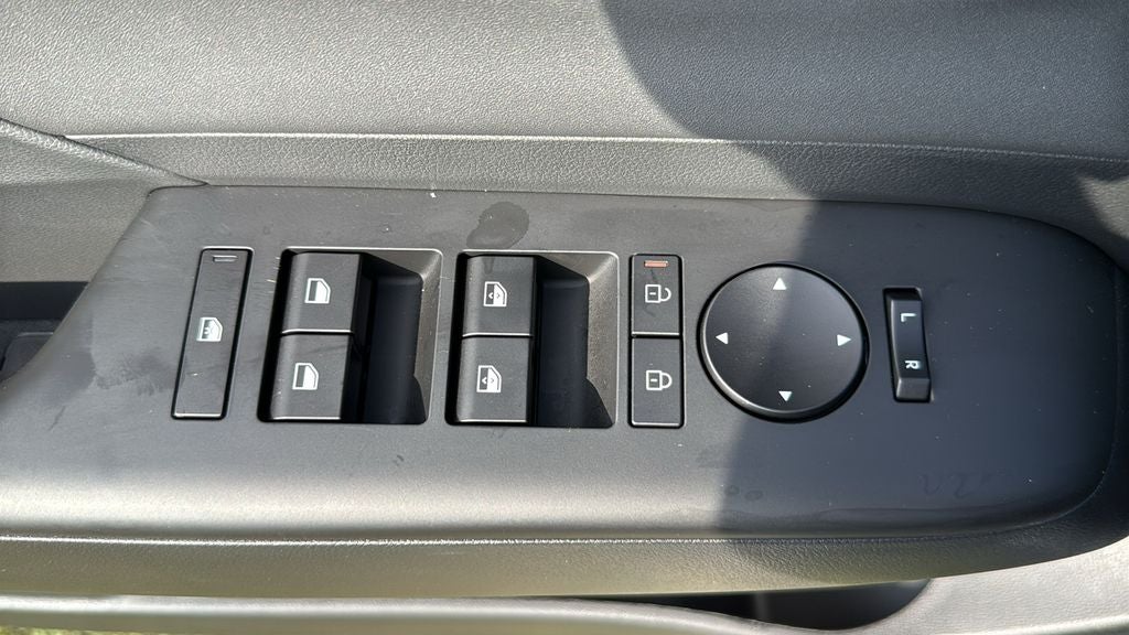 2027 Hyundai KONA Limited FWD