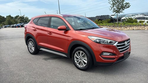 2017 Hyundai TUCSON SE