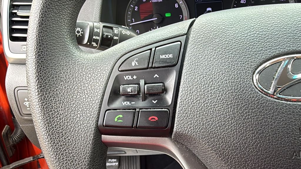 2017 Hyundai TUCSON SE
