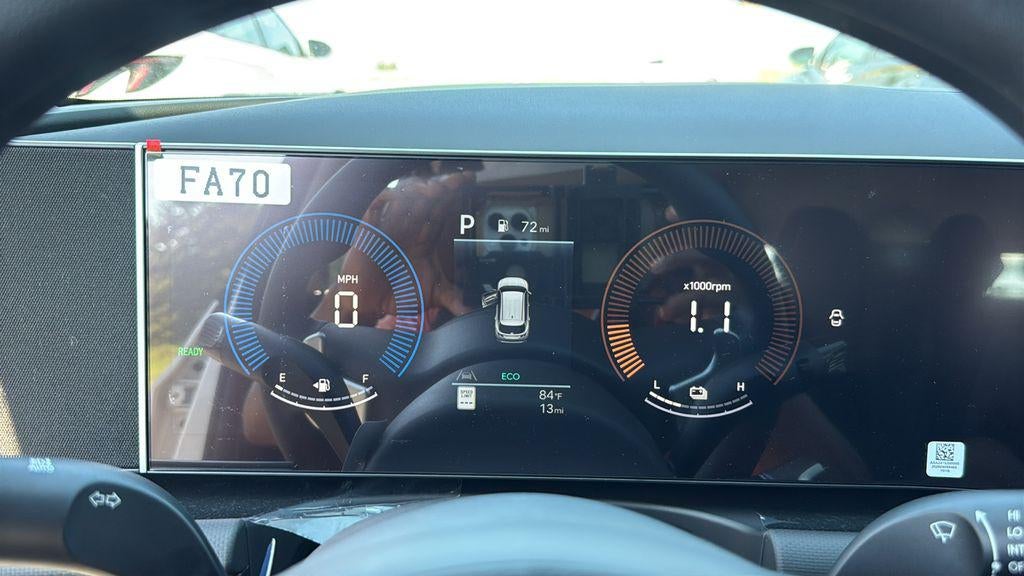 2026 Hyundai TUCSON HYBRID SEL AWD