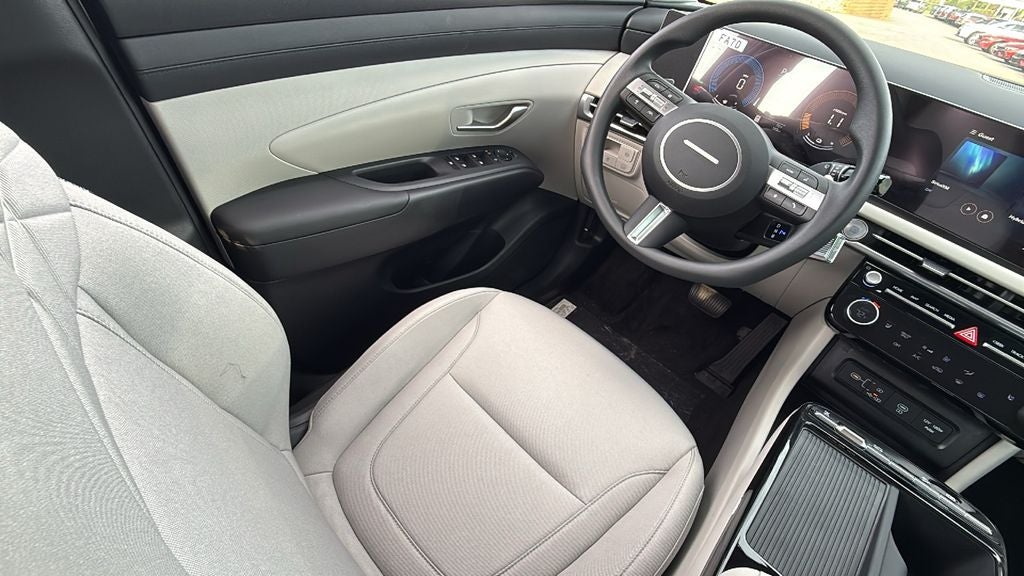 2026 Hyundai TUCSON HYBRID SEL AWD