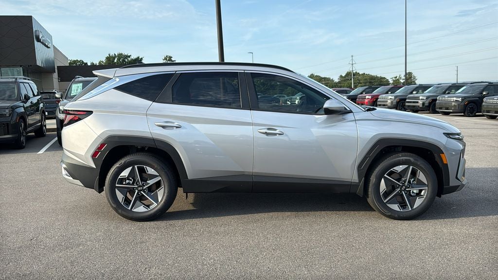 2026 Hyundai TUCSON HYBRID SEL AWD