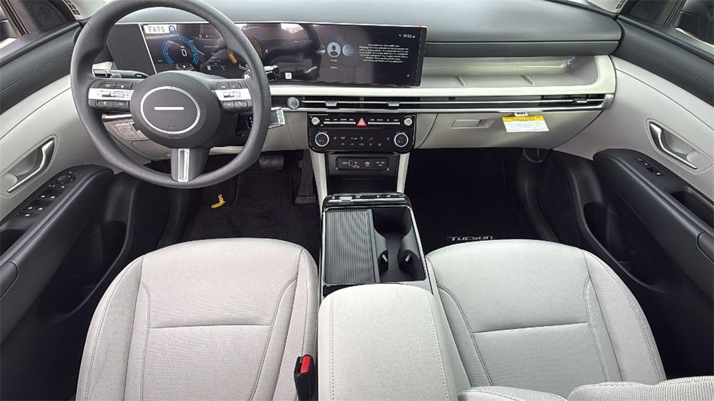 2026 Hyundai TUCSON HYBRID SEL AWD