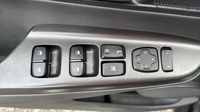 2023 Hyundai KONA SE