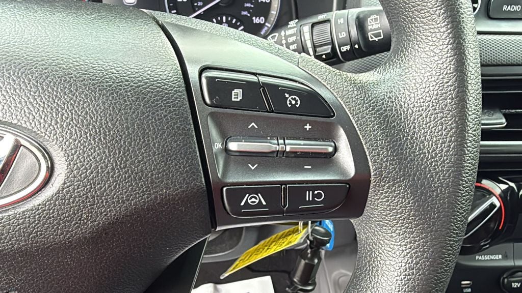 2023 Hyundai KONA SE