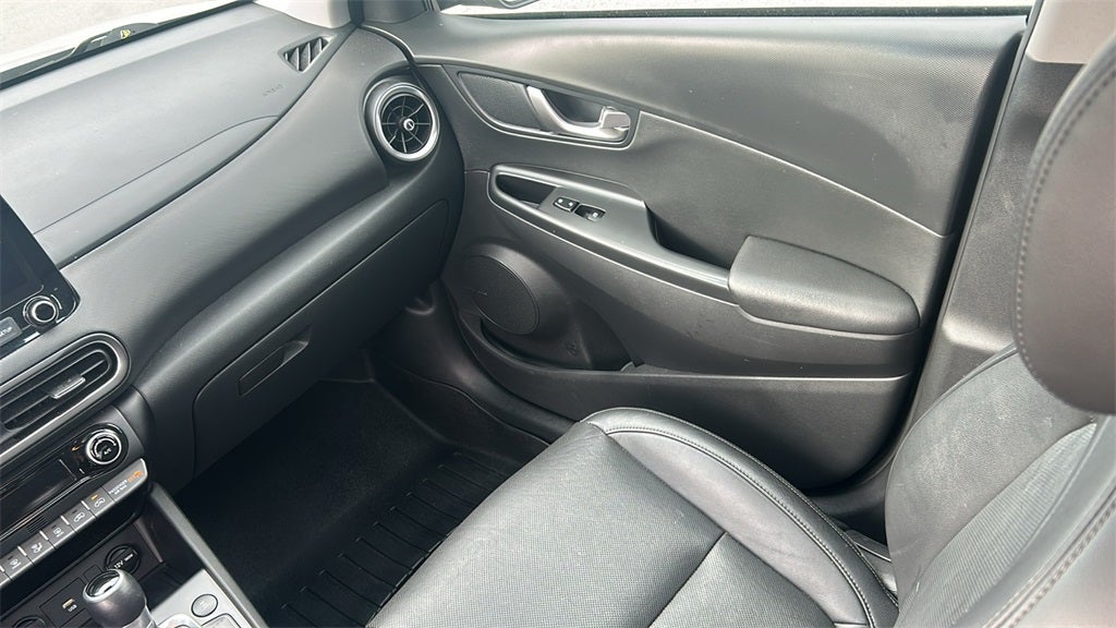 2022 Hyundai KONA Limited