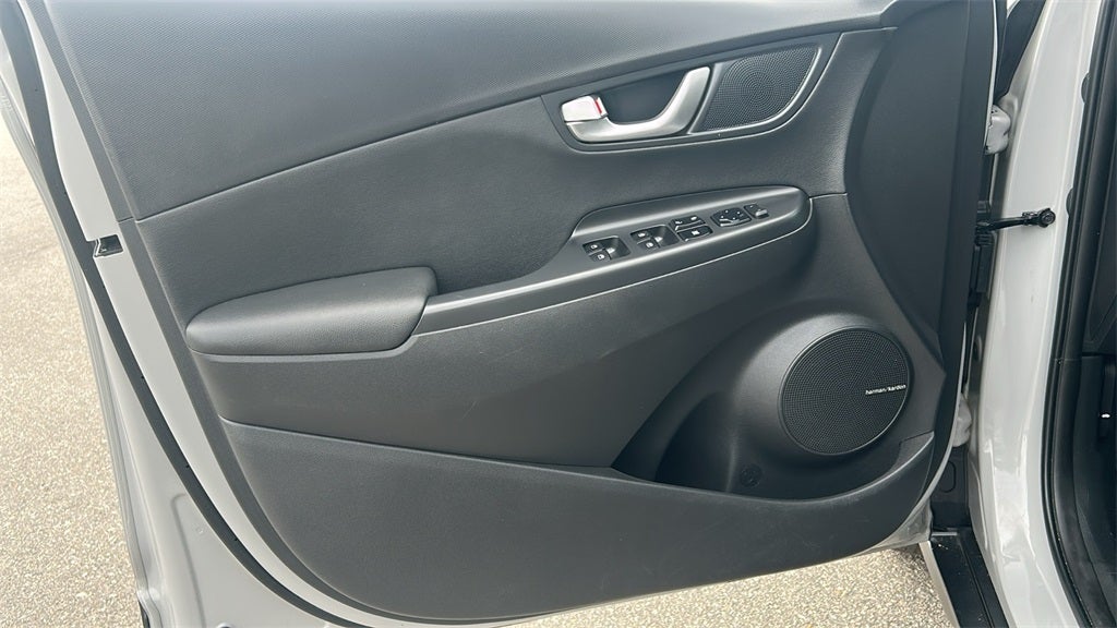 2022 Hyundai KONA Limited