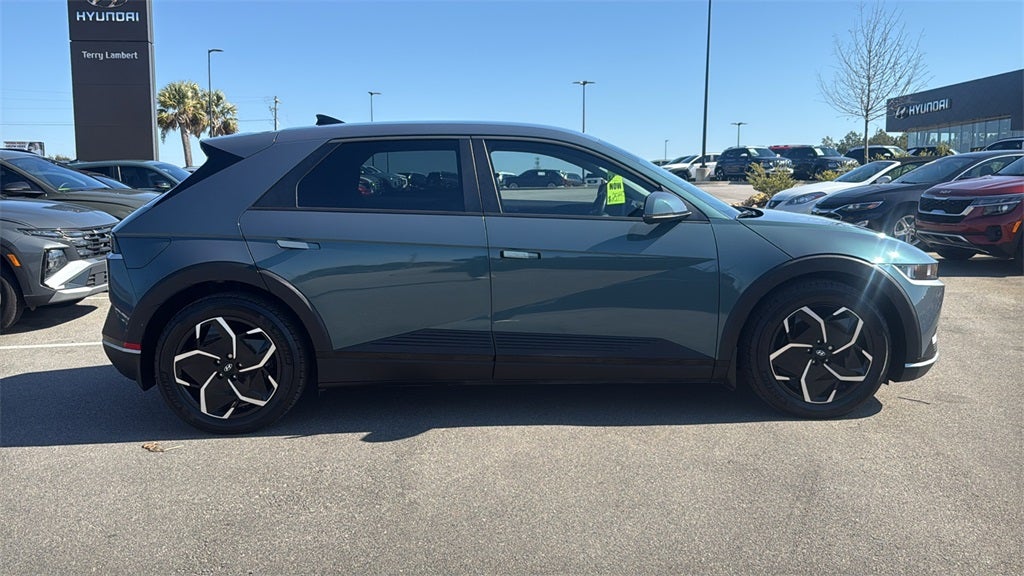 2024 Hyundai IONIQ 5 SE